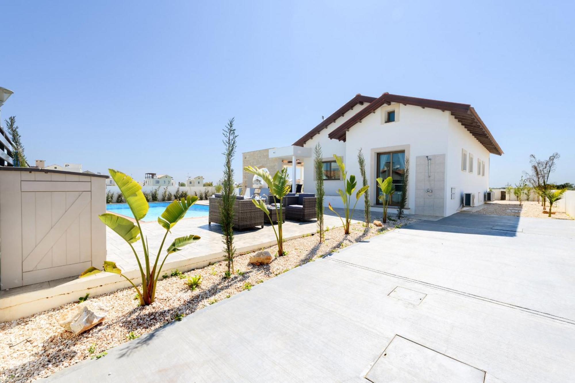 Kymma Villa #16 أيا نابا الغرفة الصورة
